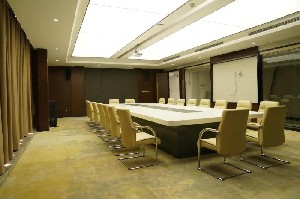 浙江杭(hang)機磨床(chuang)智能制(zhi)造基地(di)辦公環(huan)境