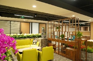 杭(hang)機股份(fen)總部辦(ban)公環境(jing)