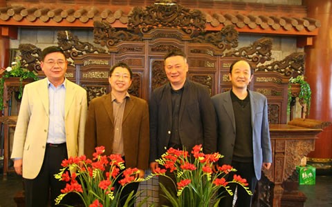 董(dong)凱夫被授予(yǔ)杭州市勞動(dòng)模範稱号