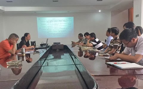 公司(si)質量月(yue)活動有(yǒu)聲有色(se)