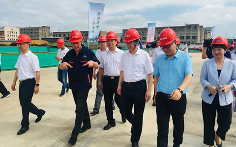 金華市市(shì)委書記陳(chén)龍視察杭(háng)機新廠區(qu)建設情況(kuang)