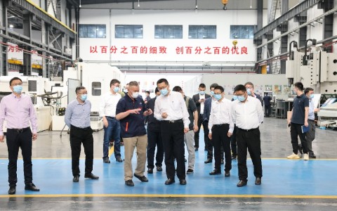 浙江(jiāng)省副省(sheng)長盧山(shan)調研杭(háng)機股份(fen)